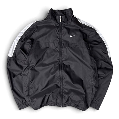 Nike Vintage Trackjacke, męskie w bardzo dobrym stanie rozmiar M, widok z przodu