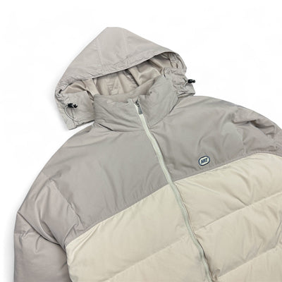 Nike Vintage Y2K Puffer Daunenjacke Beige