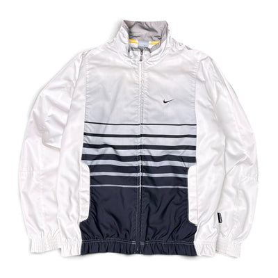 Nike Vintage Y2K Trackjacke, męskie w bardzo dobrym stanie rozmiar M, widok z przodu