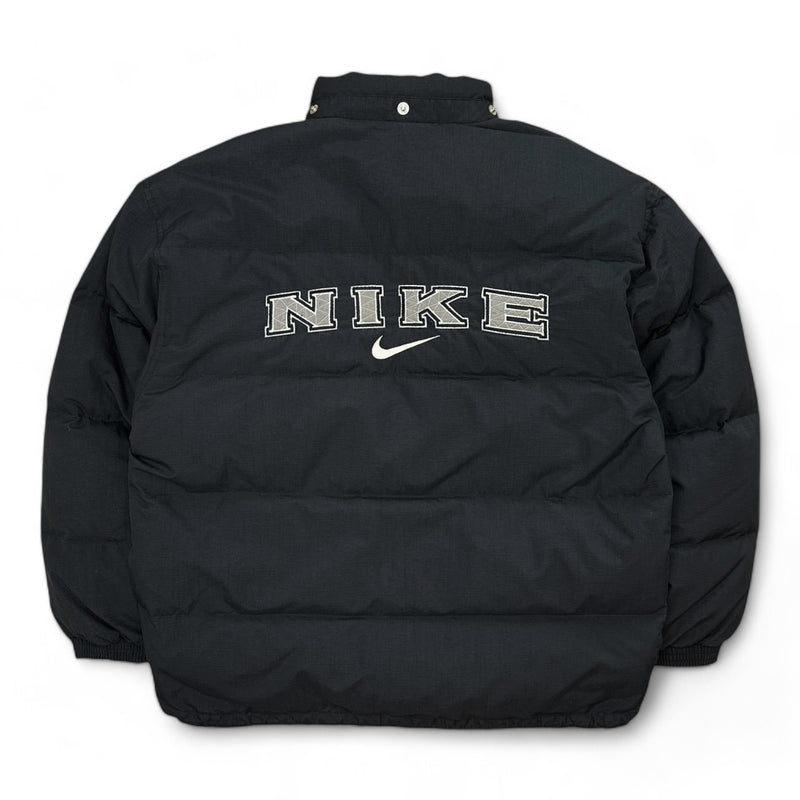 Nike Vintage 90s Rare Down Spellout Pufferjacke Schwarz