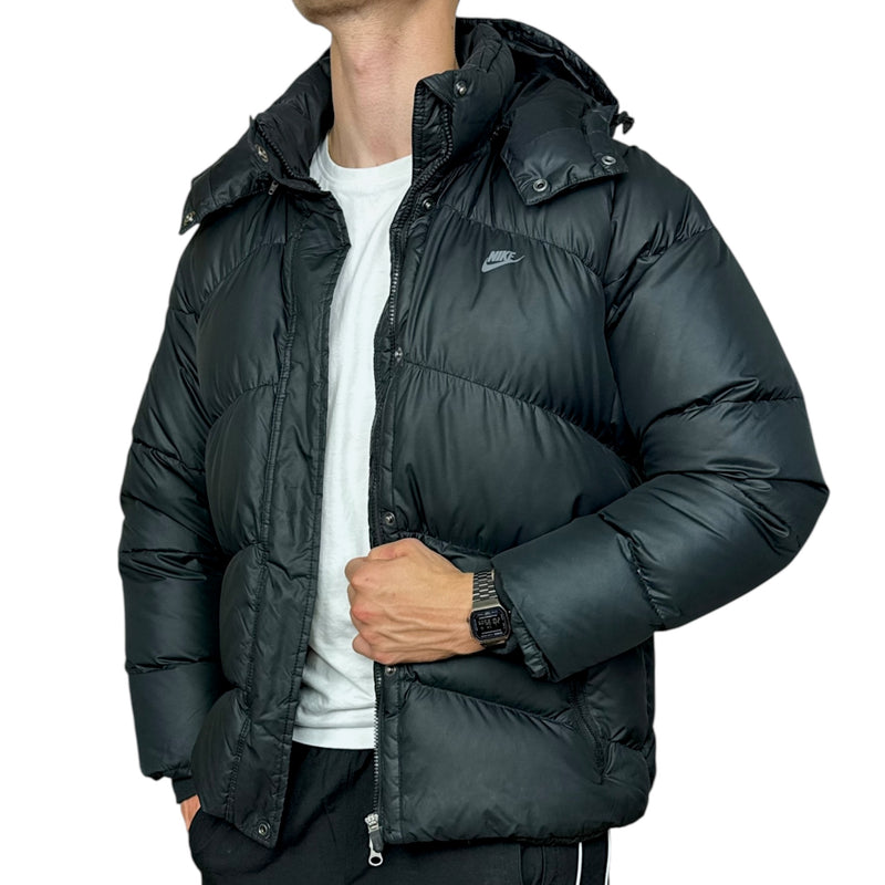 Nike Vintage Y2K Down Puffer Jacke Schwarz
