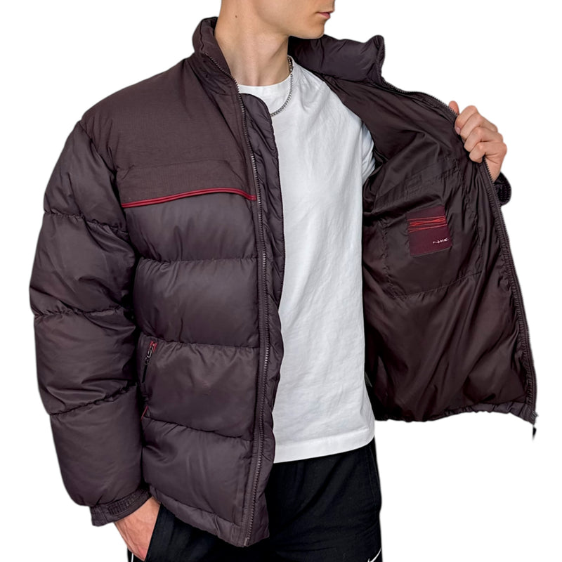 Nike Vintage Y2K Puffer Daunenjacke Rotwein