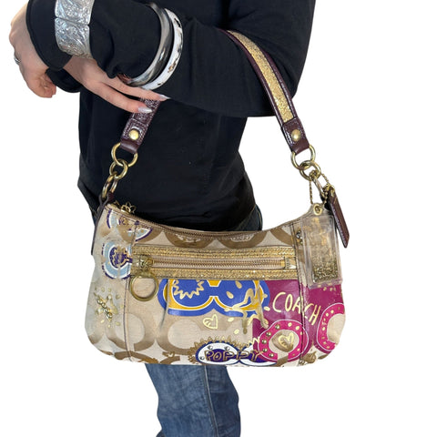Coach Poppy Graffiti Signature Swingpack Shoulderbag - vintageconcierge