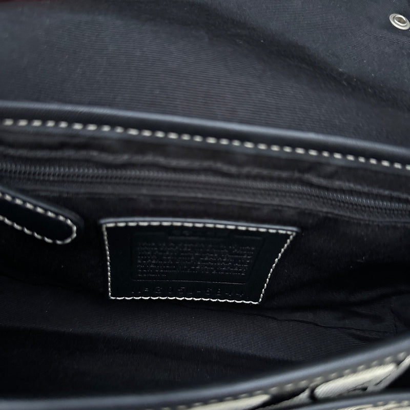 Coach Signature Crossbody Bag - vintageconcierge