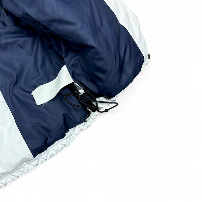 Nike Vintage Y2K Puffer Daunenjacke Weiß – vintageconcierge