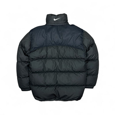 Nike Vintage Y2K Puffer Daunenjacke Schwarz – vintageconcierge