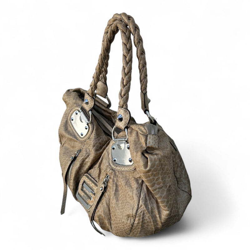 Guess Hobo Bag Handtasche - vintageconcierge