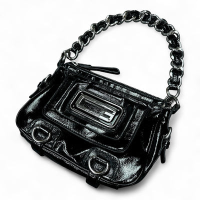 Guess Vintage Y2K Signature Pochette - vintageconcierge