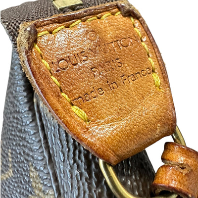 Louis Vuitton Mini Pochette Accessoires - vintageconcierge