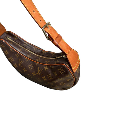 Louis Vuitton Monogram Canvas Croissant MM - vintageconcierge