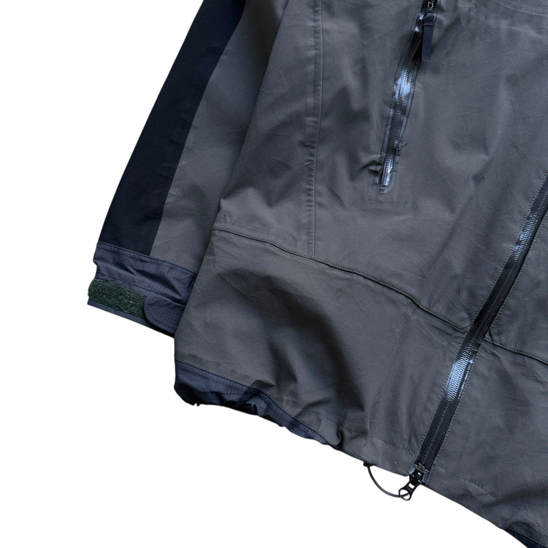 Montbell Storm Cruiser Outdoor Jacke - vintageconcierge