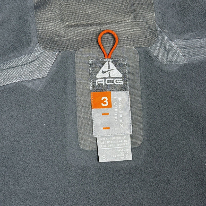 Nike ACG 2005 Rare Outdoor Tactical Windbreaker - vintageconcierge