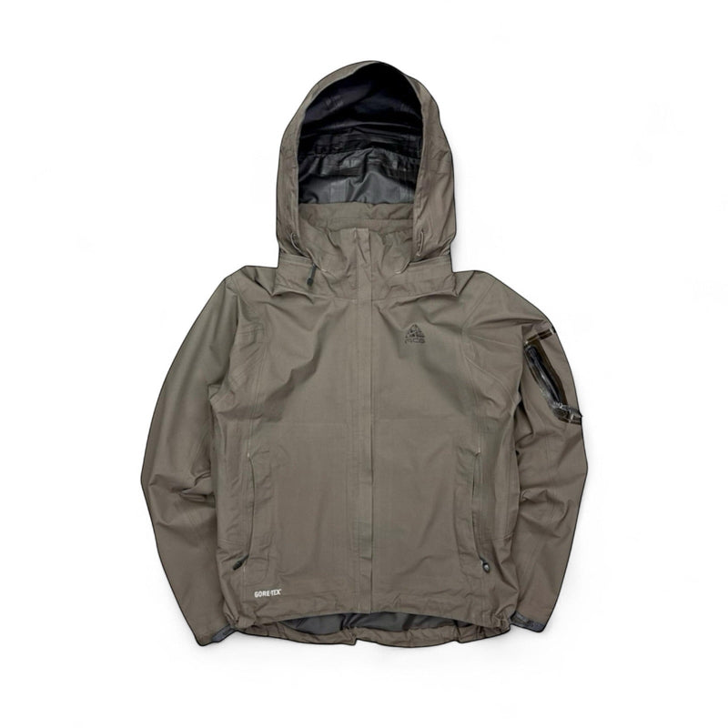 Nike ACG Rare Gore - Tex Outdoor Tactical Windbreaker - vintageconcierge