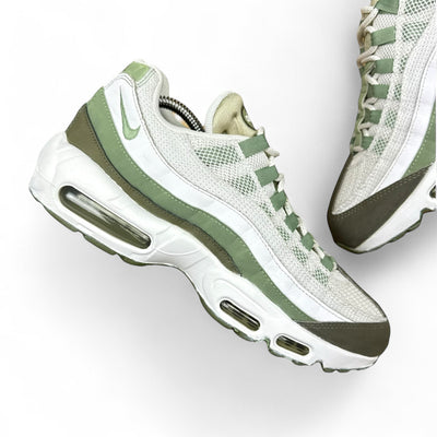 Nike Air Max 95 (43) - vintageconcierge