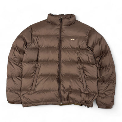 Nike Vintage 00s RARE Pufferjacke Mocha - vintageconcierge