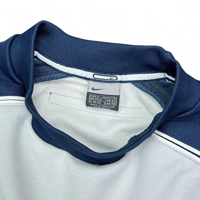 Nike Vintage 2001 Sweatshirt - vintageconcierge