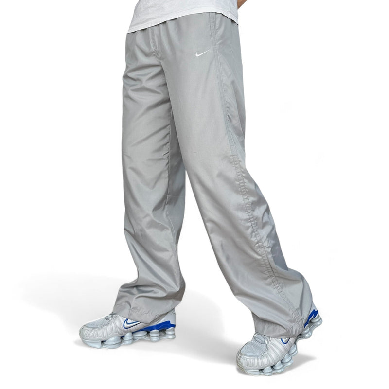 NIke Vintage 2003 Deadstock Trackpants Grau - vintageconcierge