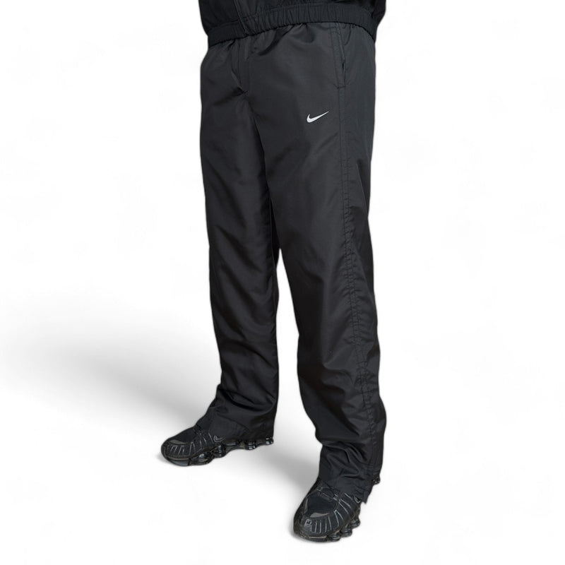 Nike Vintage 2003 Deadstock Trackpants Schwarz - vintageconcierge