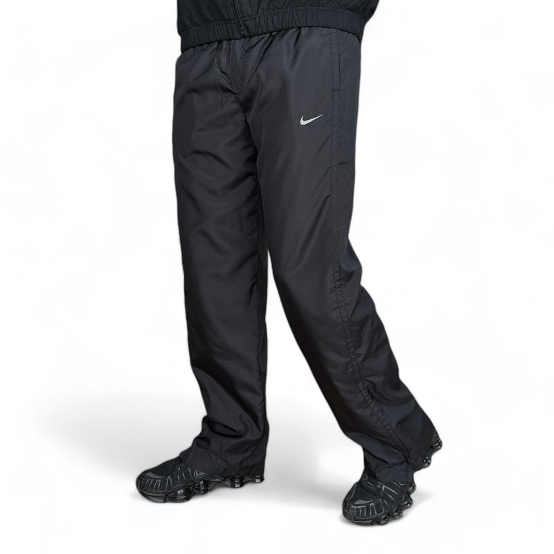 Nike Vintage 2003 Deadstock Trackpants Schwarz - vintageconcierge