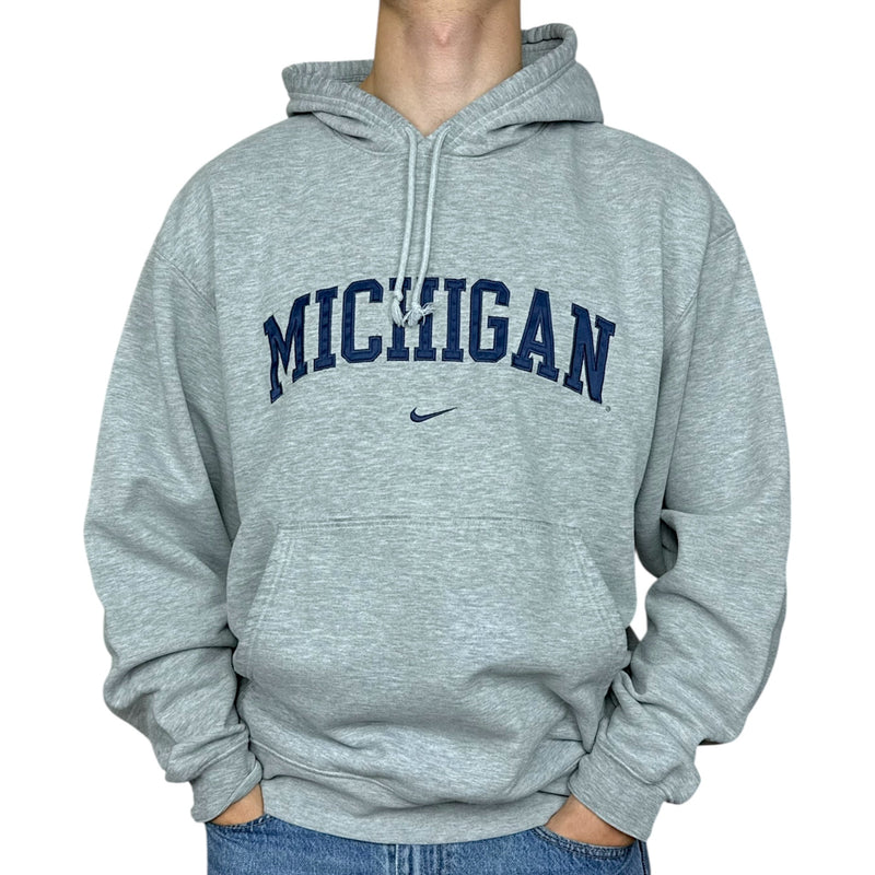 Nike Vintage 90s Boxy Michigan Spellout Hoodie - vintageconcierge