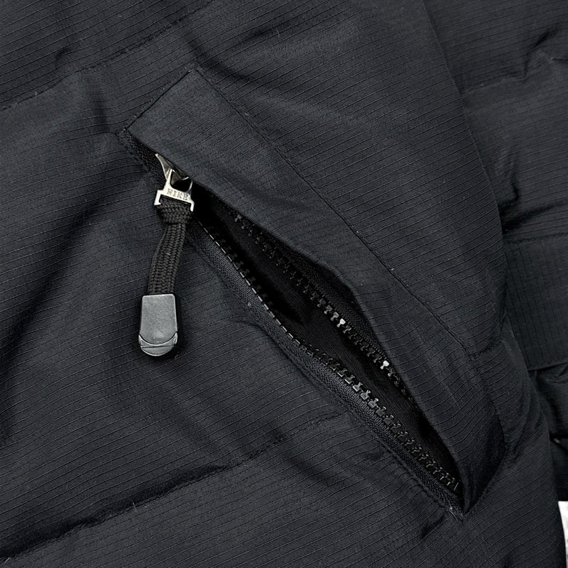 Nike Vintage 90s Pufferjacke - vintageconcierge