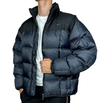 Nike Vintage 90s rare Center - Swoosh Down Pufferjacke Navy - vintageconcierge