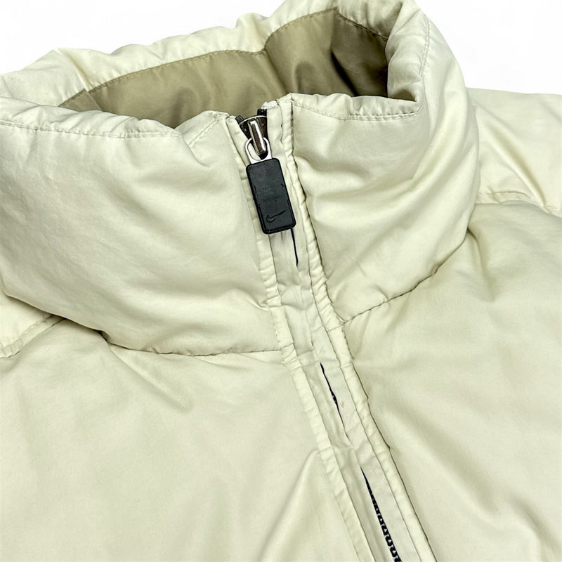 Nike Vintage 90s Rare Center - Swoosh Puffer Jacke Beige - vintageconcierge