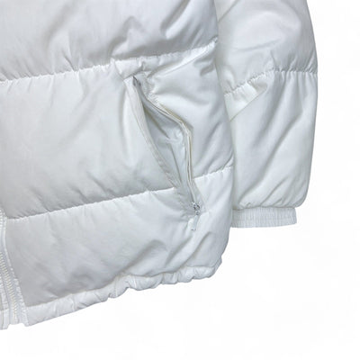 Nike Vintage 90s Rare Down Spellout Pufferjacke Weiß - vintageconcierge