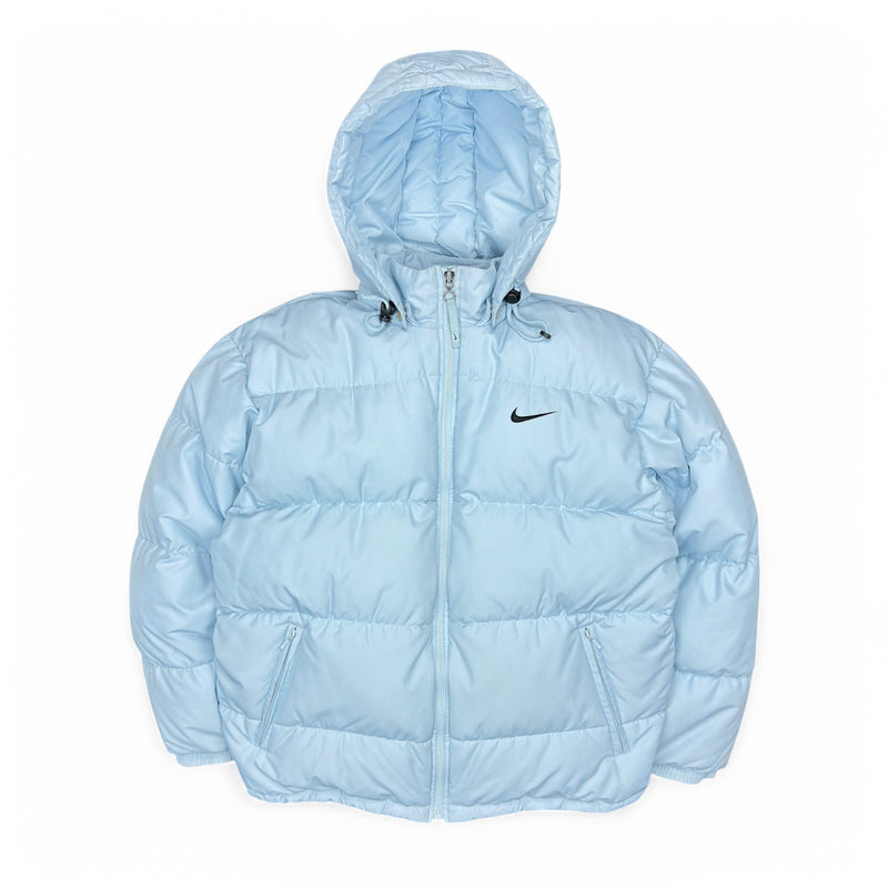 Nike Vintage 90s Rare Spellout Pufferjacke BabyBlau - vintageconcierge