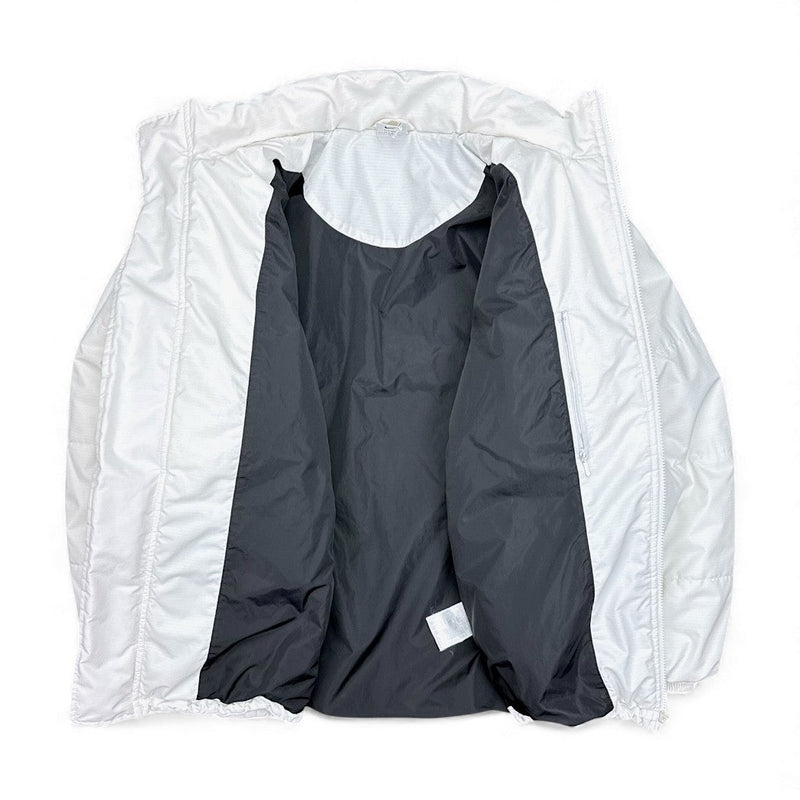 Nike Vintage 90s Rare Spellout Pufferjacke Weiß - vintageconcierge