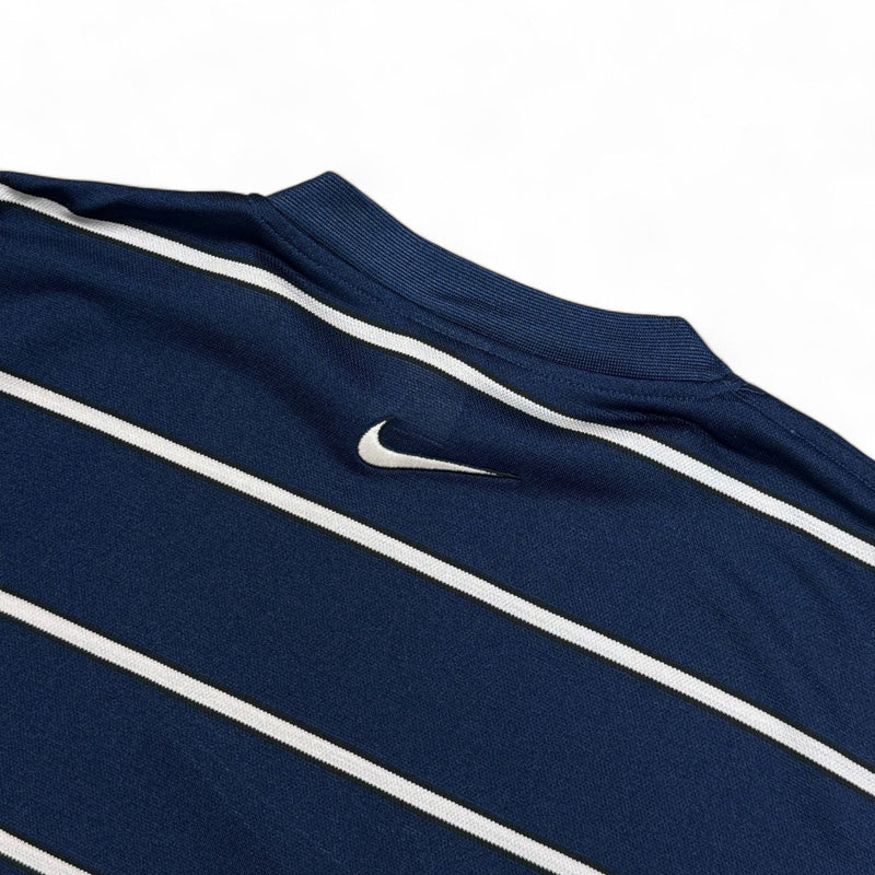 Nike Vintage 90s Striped T-Shirt - vintageconcierge