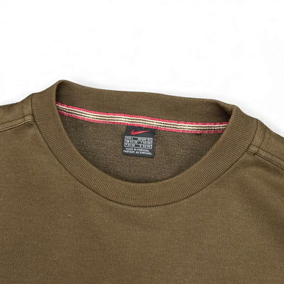 Nike Vintage 90s Sweater Braun - vintageconcierge