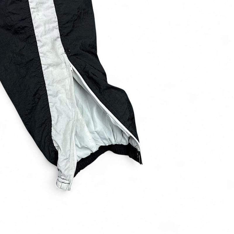 Nike Vintage 90s Trackpants Schwarz Grau - vintageconcierge