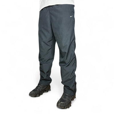 Nike Vintage Baggy Trackpants - vintageconcierge