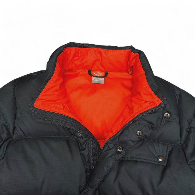 Nike Vintage Puffer Daunenjacke Schwarz - vintageconcierge