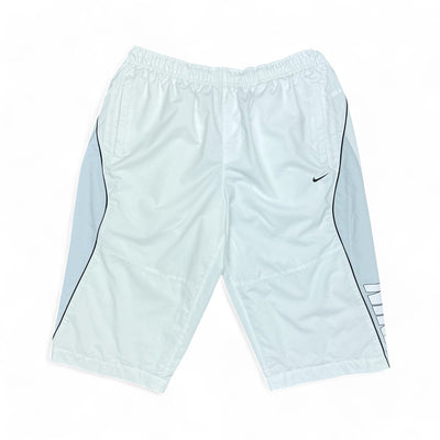 Nike Vintage Y2K Baggy Short Weiß Grau - vintageconcierge