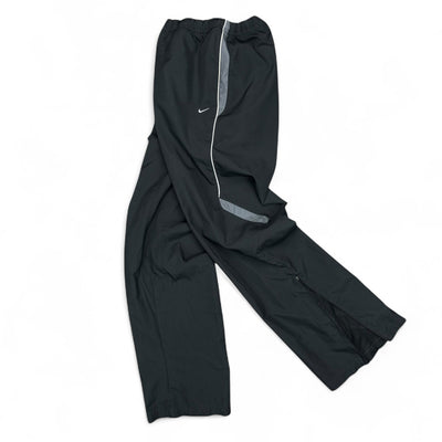 Nike Vintage Y2K Baggy Trackpants - vintageconcierge