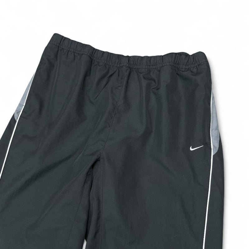 Nike Vintage Y2K Baggy Trackpants - vintageconcierge