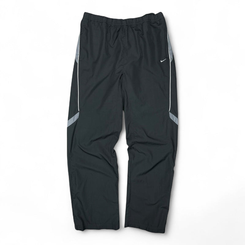 Nike Vintage Y2K Baggy Trackpants - vintageconcierge
