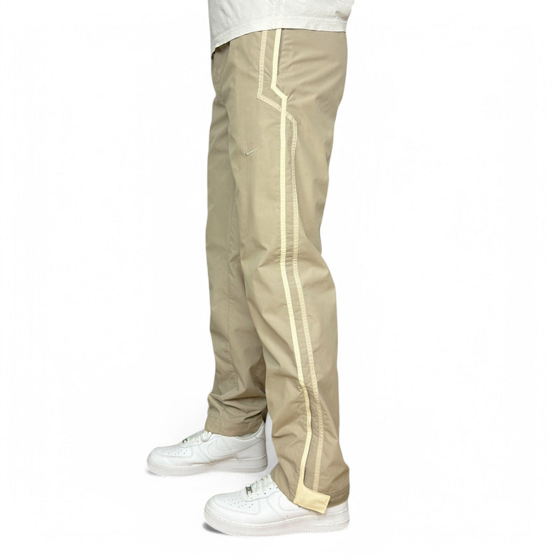 Nike Vintage Y2K Deadstock Trackpants Beige - vintageconcierge