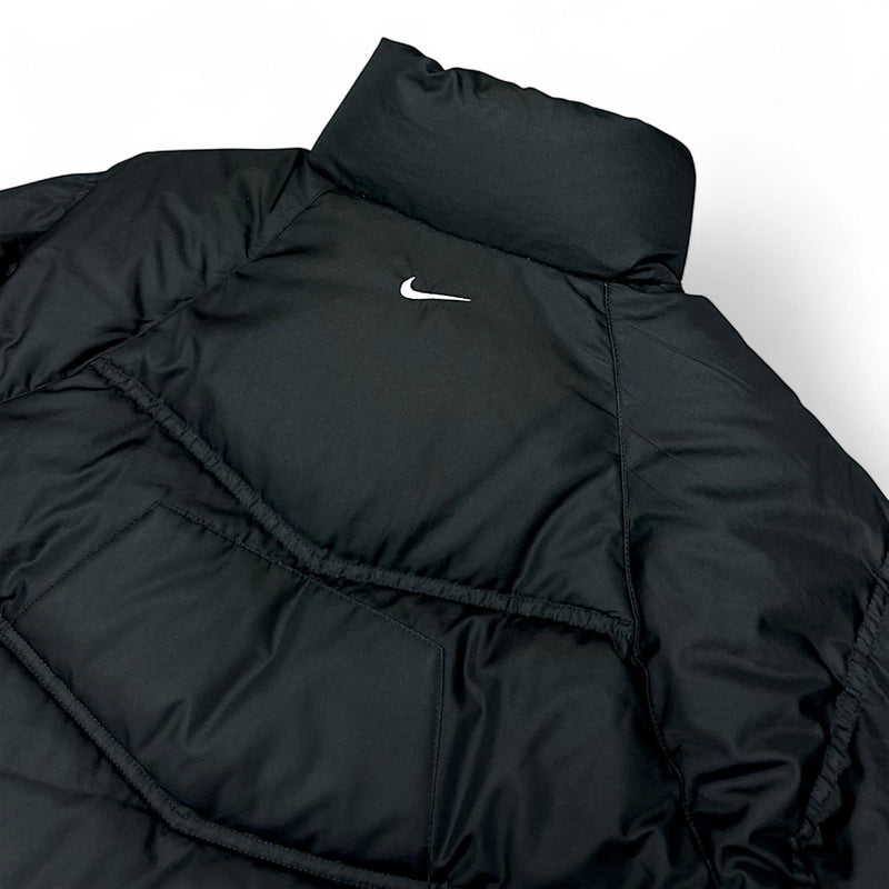 Nike Vintage Y2K Down Puffer Jacke - vintageconcierge