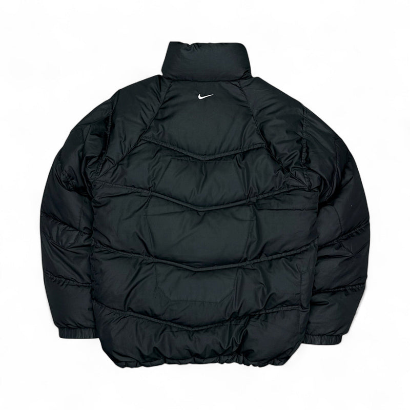Nike Vintage Y2K Down Puffer Jacke - vintageconcierge