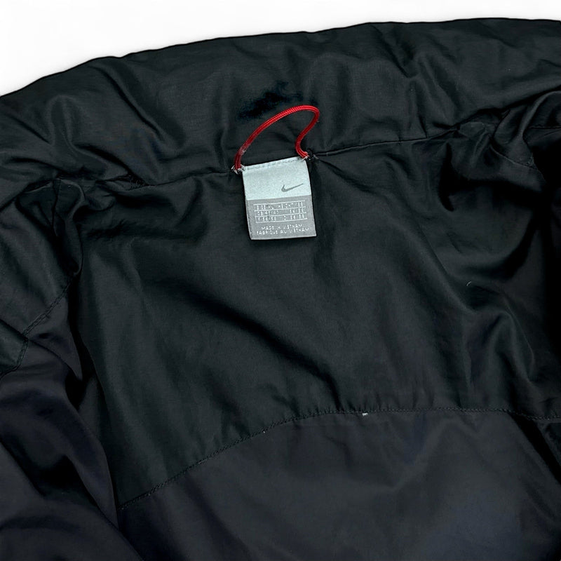 Nike Vintage Y2K Down Puffer Jacke - vintageconcierge