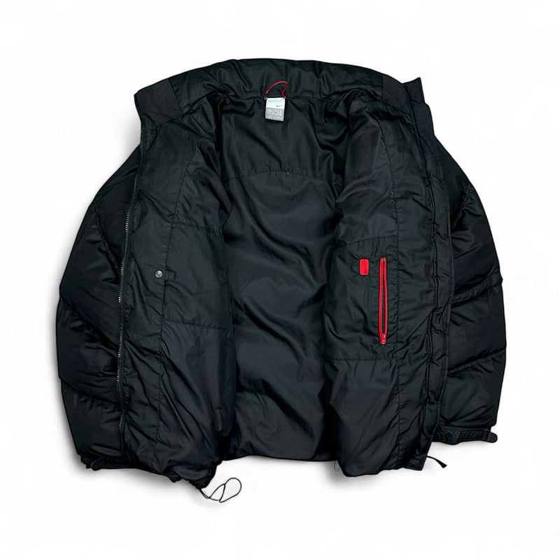 Nike Vintage Y2K Down Puffer Jacke - vintageconcierge