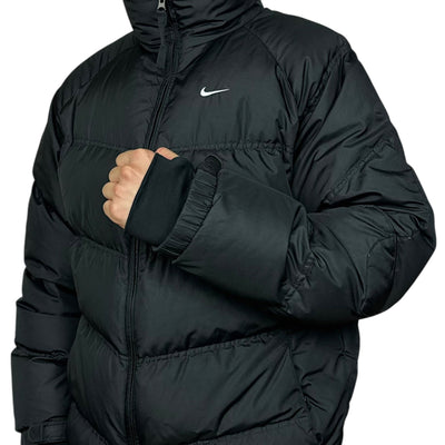 Nike Vintage Y2K Down Puffer Jacke - vintageconcierge