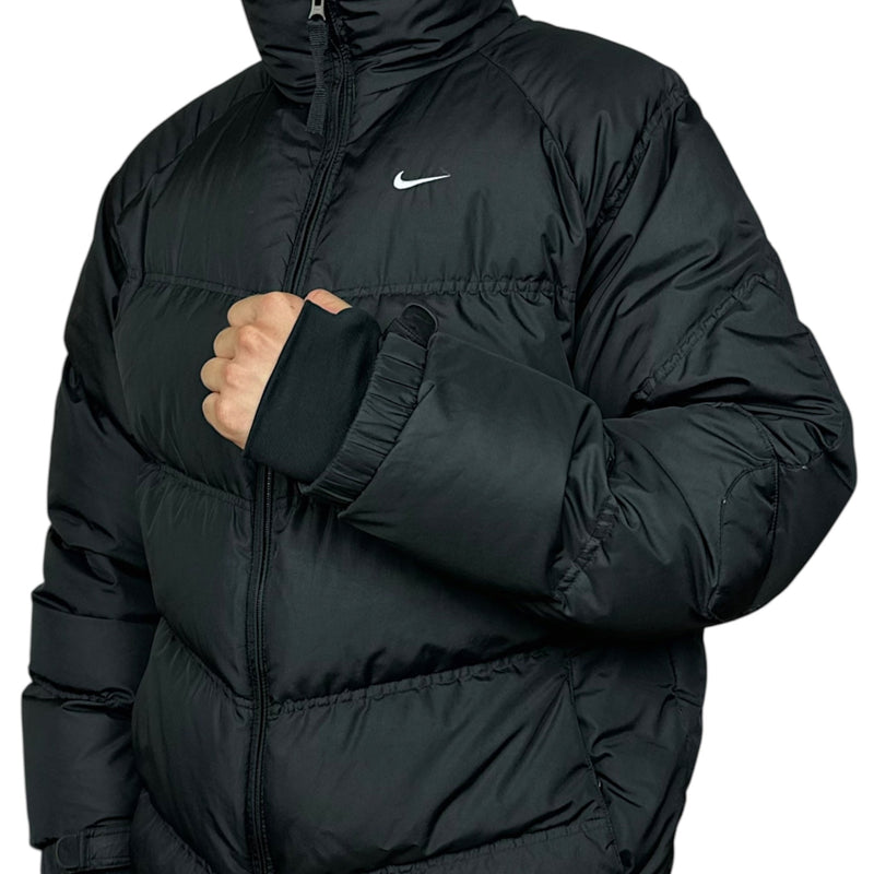 Nike Vintage Y2K Down Puffer Jacke - vintageconcierge