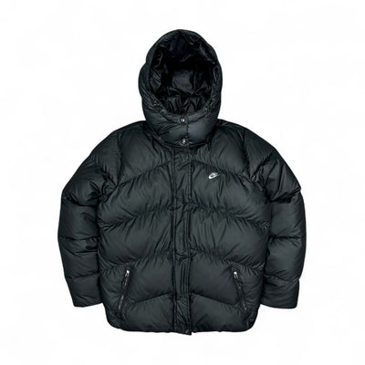 Nike Vintage Y2K Down Puffer Jacke Schwarz - vintageconcierge