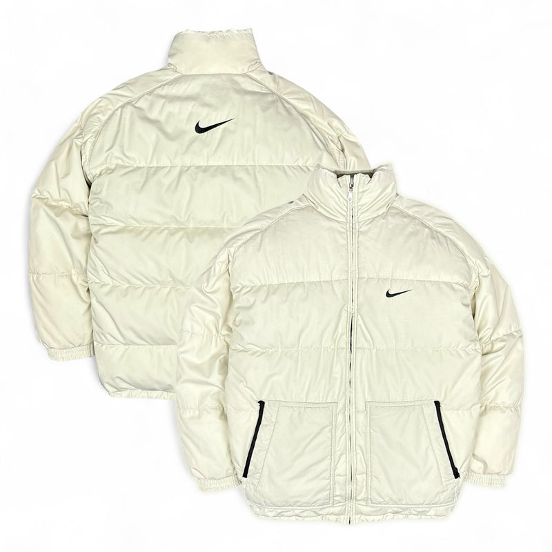 Nike Vintage Y2K Puffer Daunenjacke - vintageconcierge