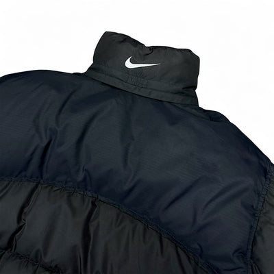 Nike Vintage Y2K Puffer Daunenjacke Schwarz - vintageconcierge