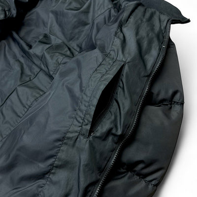 Nike Vintage Y2K Puffer Daunenjacke Schwarz - vintageconcierge